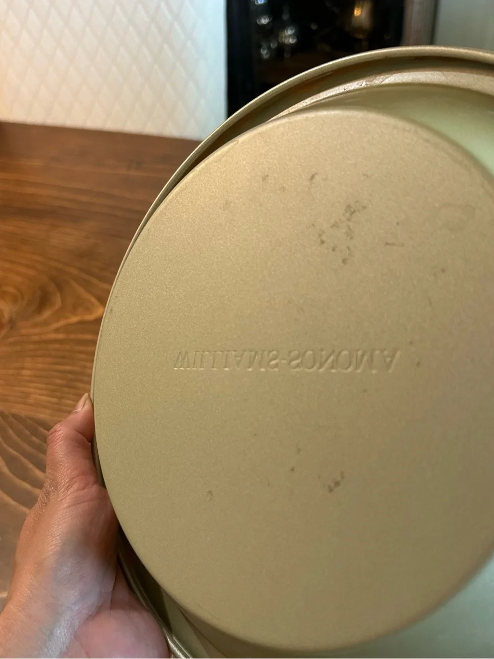 Williams Sonoma Goldtouch Round Cake Pan 9” Nonstick Baking Pan